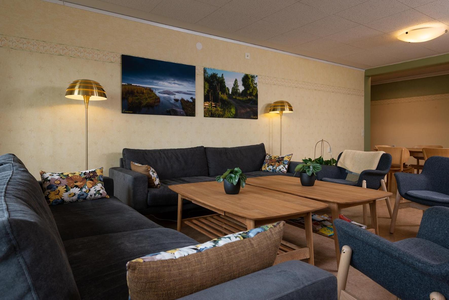 Logi Tuppen, Vandrarhem - Oskarshamns Folkhoegskola Extérieur photo